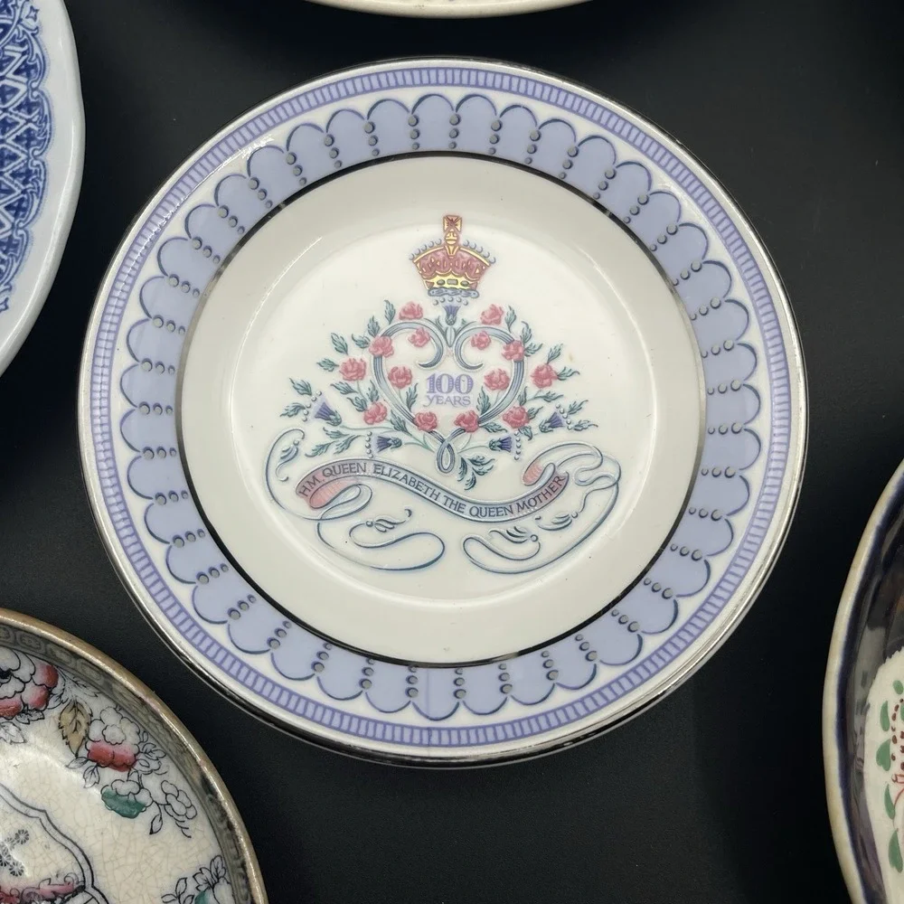 Mixed‎ Blue White China Lot 12 Pcs Kinkade Chateau Frontenac Queen Mother Imari